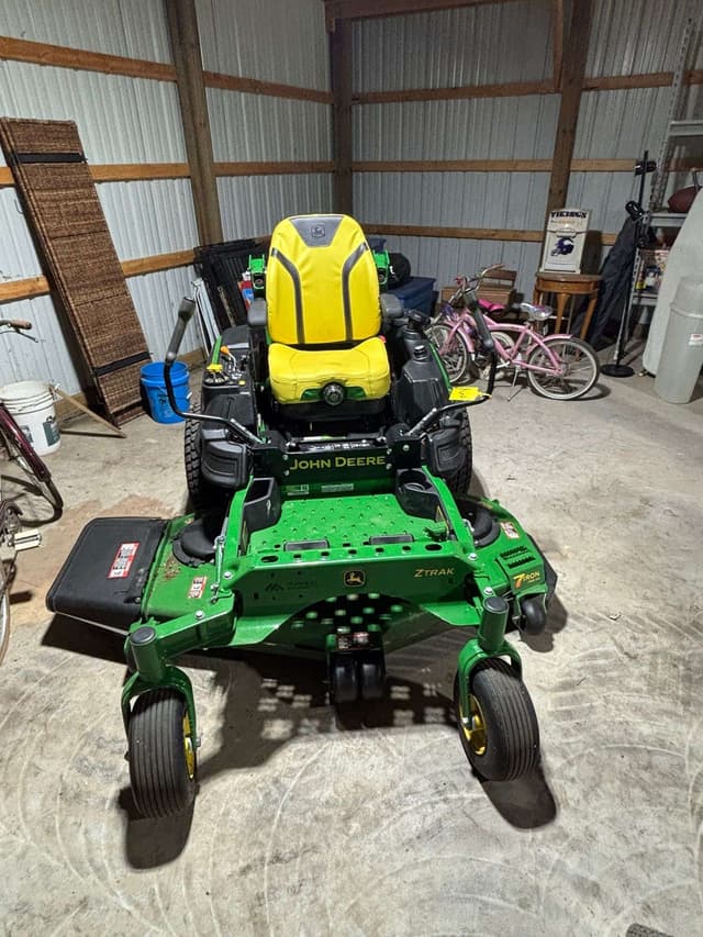 Image of John Deere Z950R equipment image 1