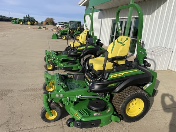Image of John Deere Z955R equipment image 4