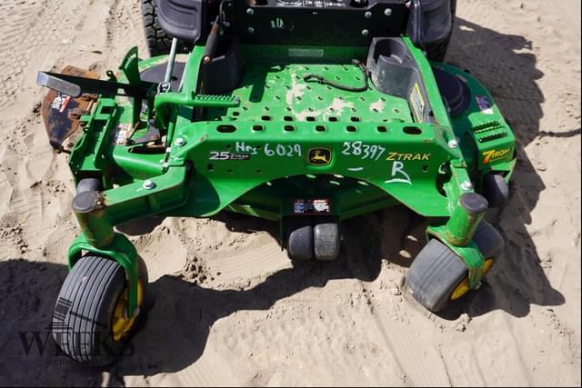 Image of John Deere Z960M equipment image 1