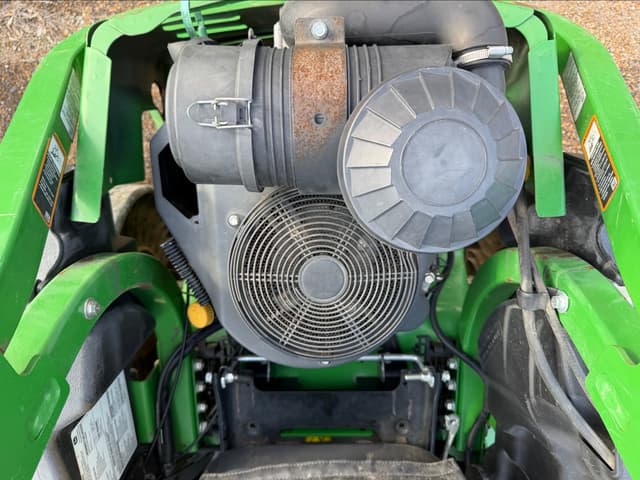 Image of John Deere Z960M equipment image 2