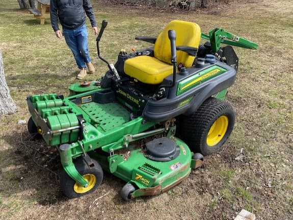 Image of John Deere Z960R equipment image 1