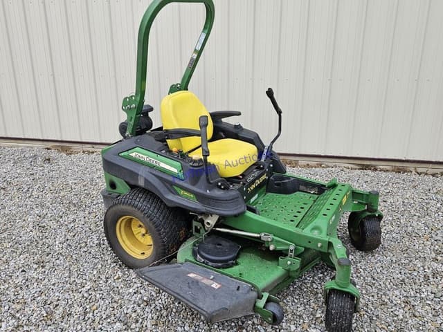 Image of John Deere Z960R equipment image 2