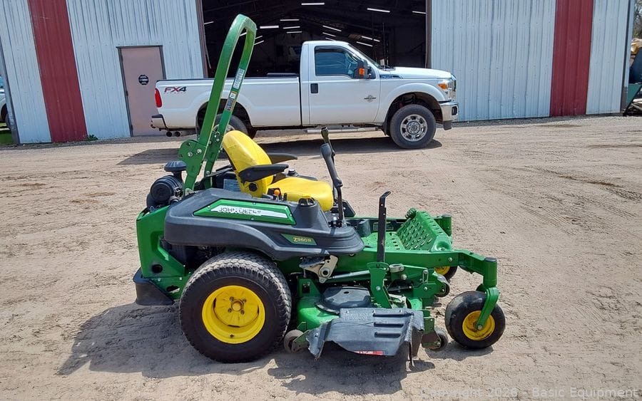 John Deere Z960R Equipment Image0