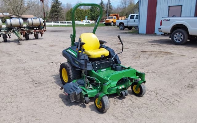 Image of John Deere Z960R equipment image 1