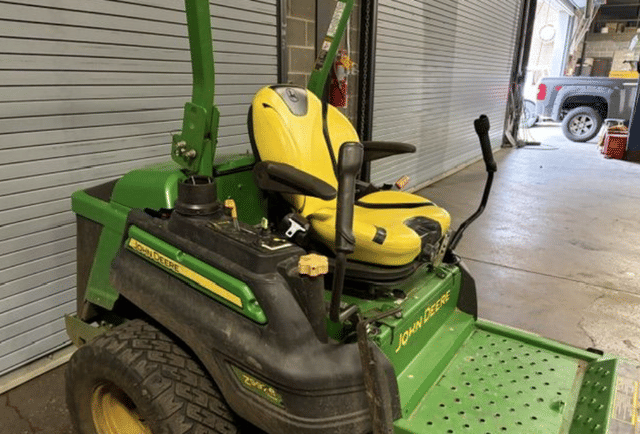 Image of John Deere Z997R equipment image 3