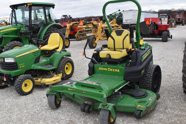 Image of John Deere Z997R equipment image 2
