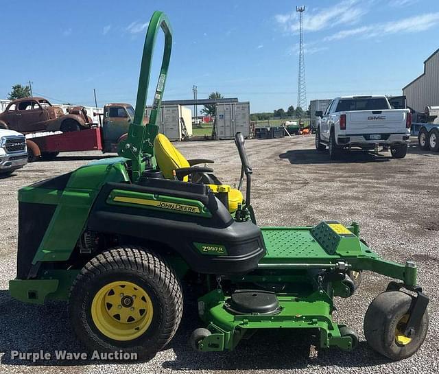 Image of John Deere Z997R equipment image 3
