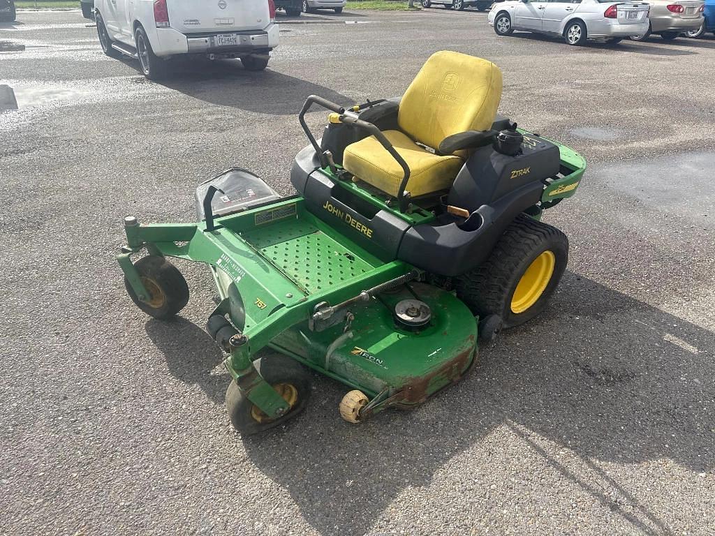 Image of John Deere 757 Primary image