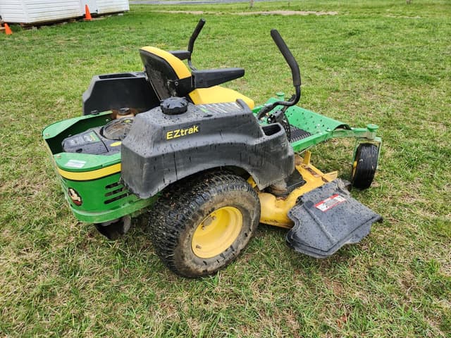 Image of John Deere Z425 equipment image 3