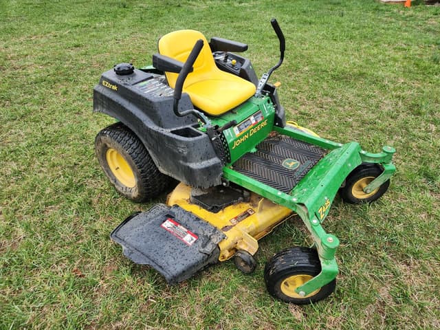 Image of John Deere Z425 equipment image 4