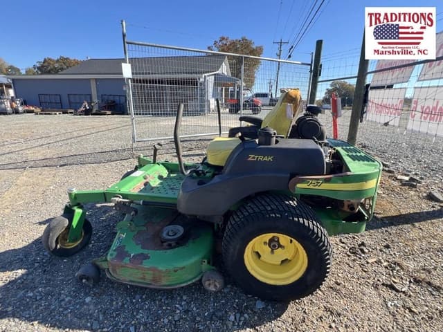 Image of John Deere 757 equipment image 3