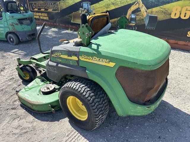Image of John Deere 997 equipment image 1