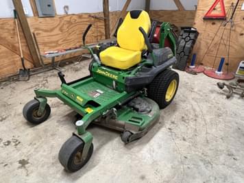 Main image John Deere Z735M