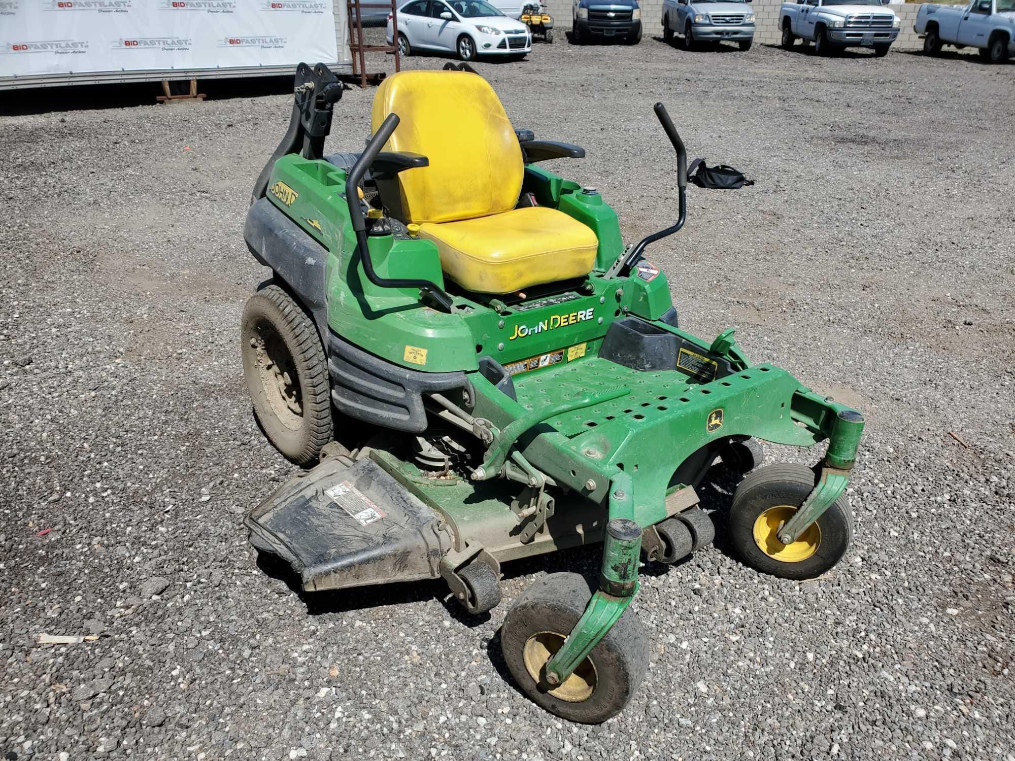 Main image John Deere ZTrak