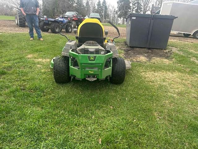 Image of John Deere Z330R equipment image 3