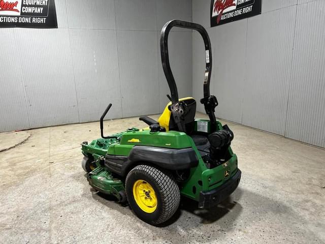 Image of John Deere Z810A equipment image 2