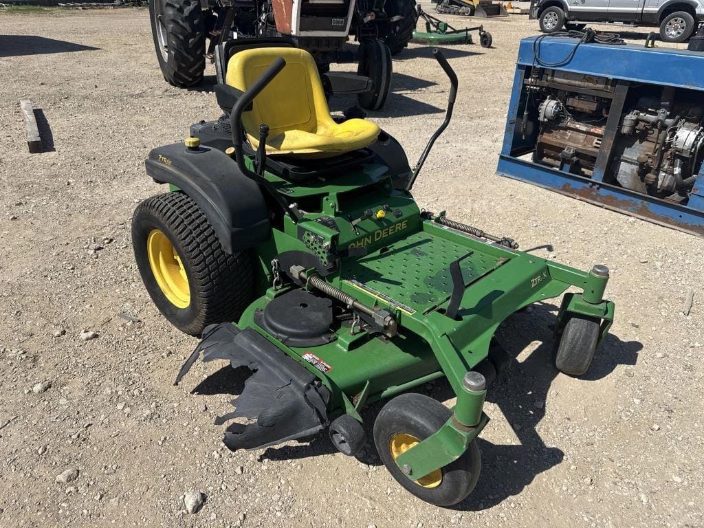 John Deere 717A Equipment Image0
