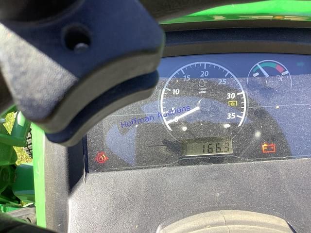 Image of John Deere 1025R equipment image 4
