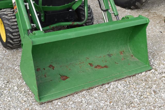 Image of John Deere 1025R equipment image 3