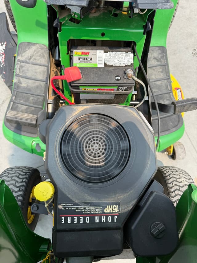 Image of John Deere LT150 equipment image 4