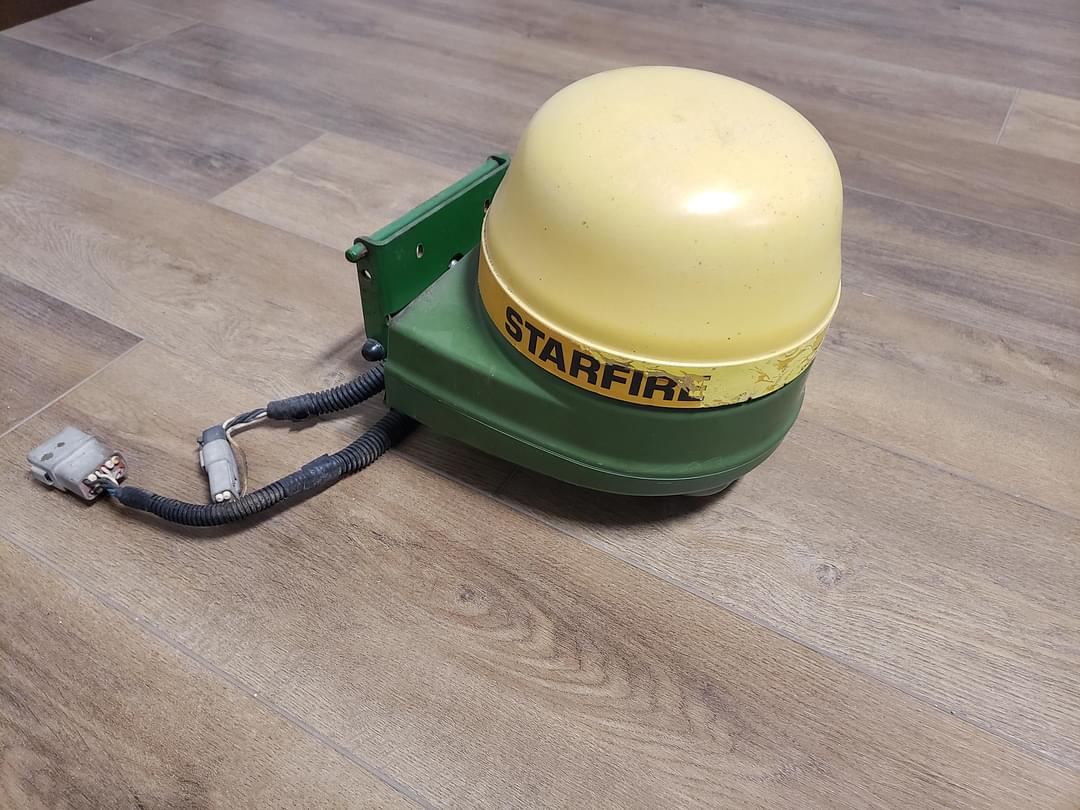 Image of John Deere Starfire Image 1
