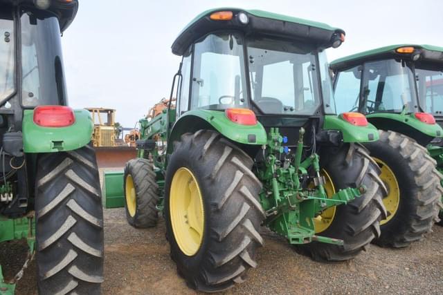 Image of John Deere 5100E equipment image 1