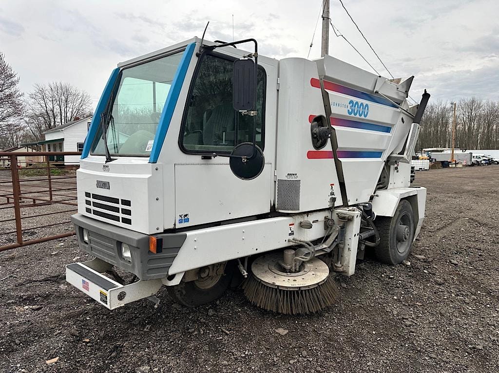 Main image Johnston 3000