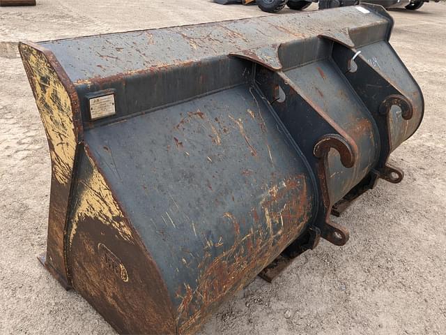 Image of JRB Bucket equipment image 1