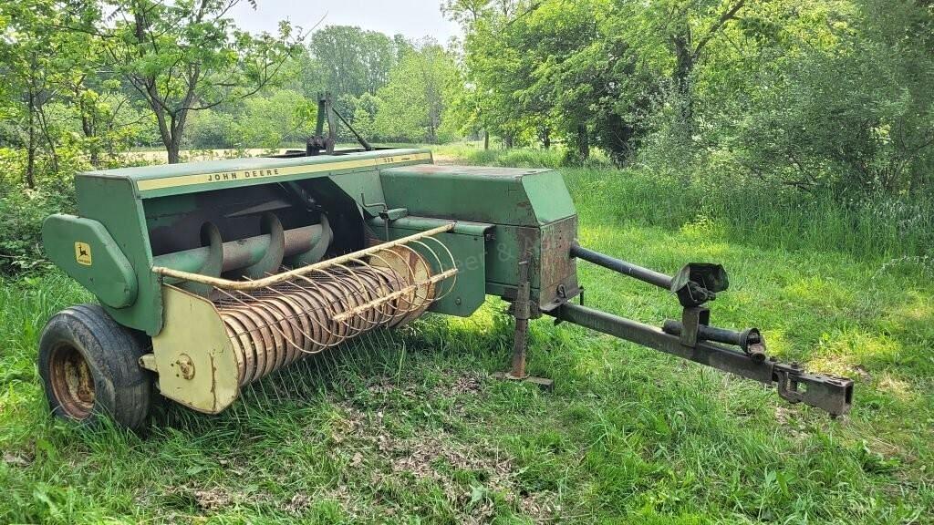 Image of John Deere 336 Primary image