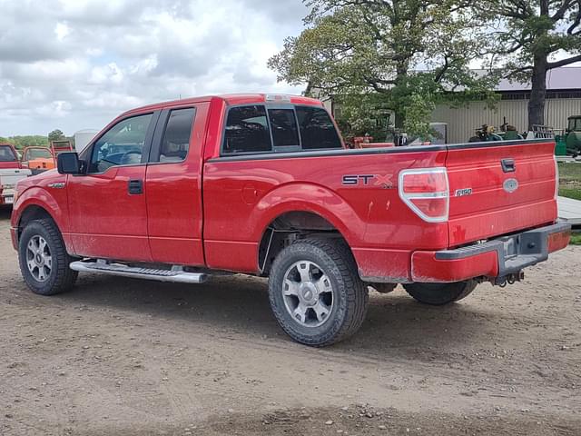 Image of Ford F-150 equipment image 2
