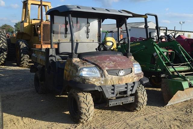 Image of Kubota RTV900 equipment image 3