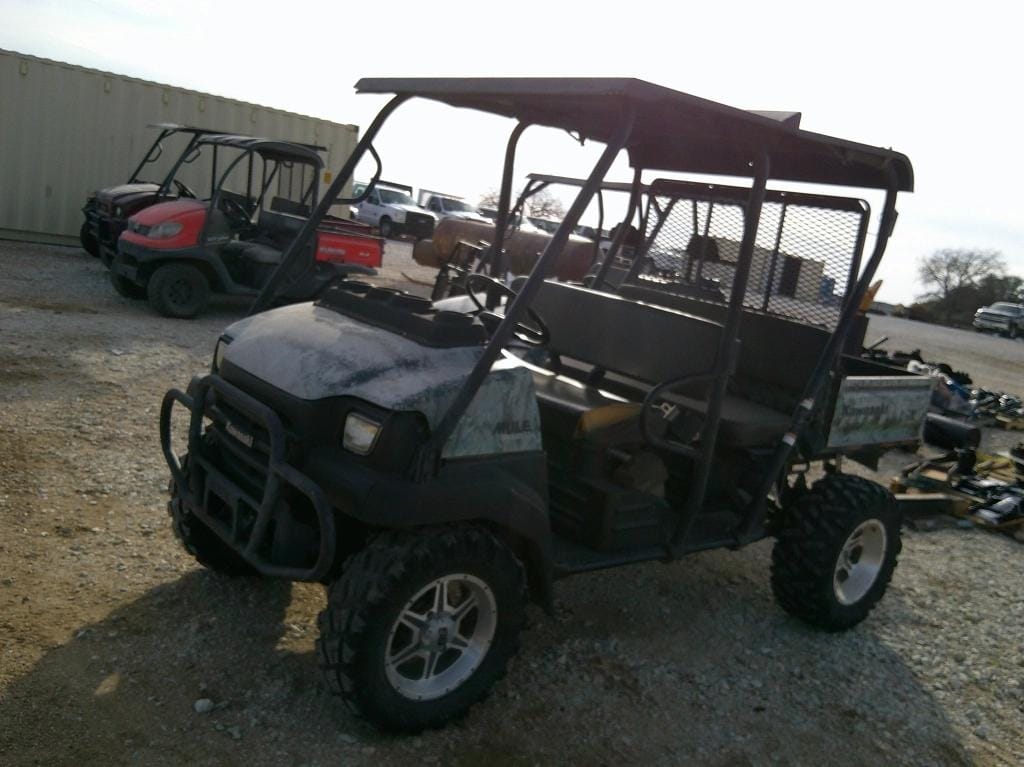 Kawasaki Mule 3010 Equipment Image0