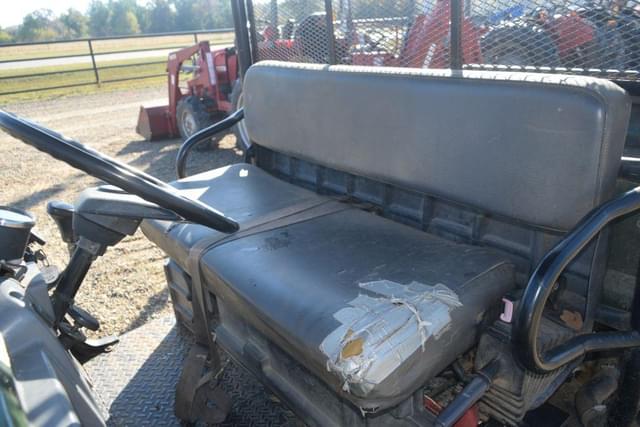 Image of Kawasaki Mule 3010 equipment image 4