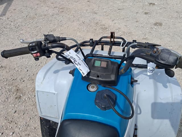 Image of Kawasaki Bayou 220 equipment image 2