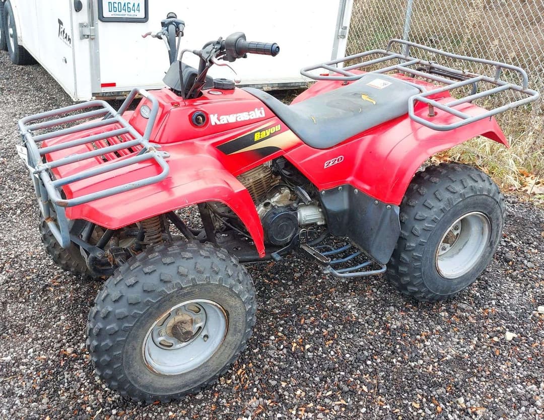 Image of Kawasaki Bayou 220 Primary image