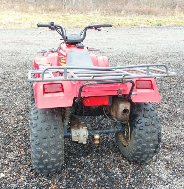 Image of Kawasaki Bayou 220 equipment image 3