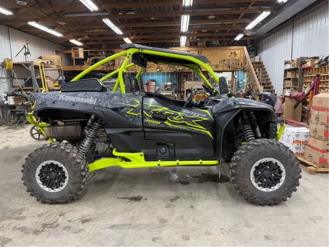 Image of Kawasaki Teryx KRX 1000 equipment image 1