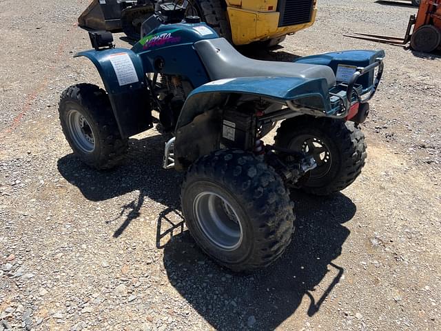 Image of Kawasaki Lakota 300 equipment image 1