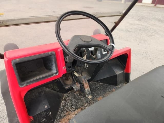 Image of Kawasaki Mule 2500 equipment image 4
