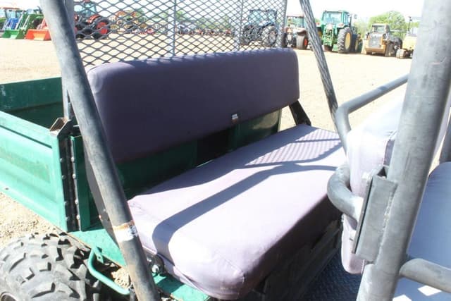 Image of Kawasaki Mule 3010 equipment image 4