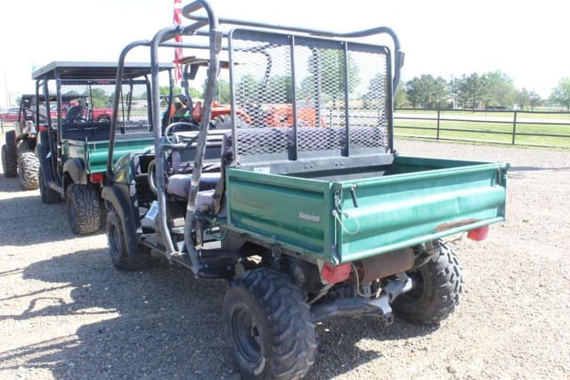 Image of Kawasaki Mule 3010 equipment image 1