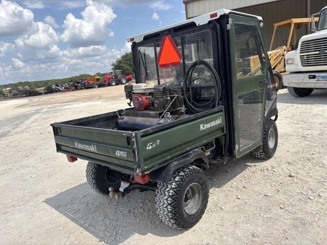 Image of Kawasaki Mule 3010 equipment image 2
