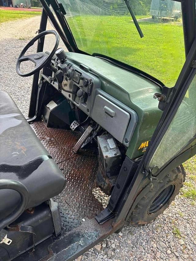 Image of Kawasaki Mule 3010 equipment image 3