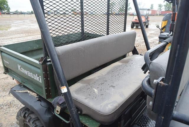 Image of Kawasaki Mule 3010 equipment image 4