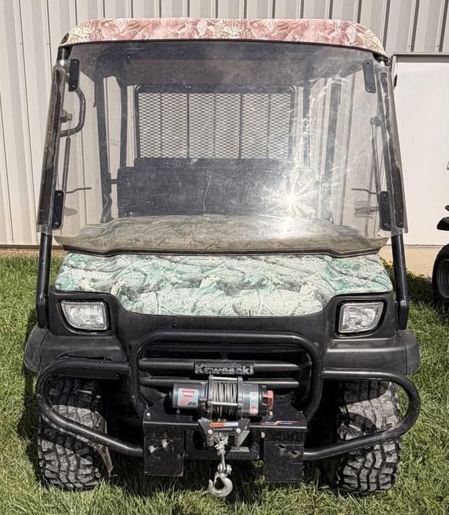 Image of Kawasaki Mule 3010 equipment image 1