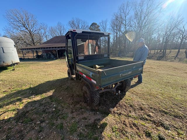 Image of Kawasaki Mule 3010 equipment image 2