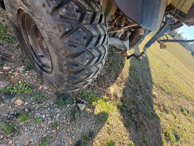 Image of Kawasaki Mule 3010 equipment image 4