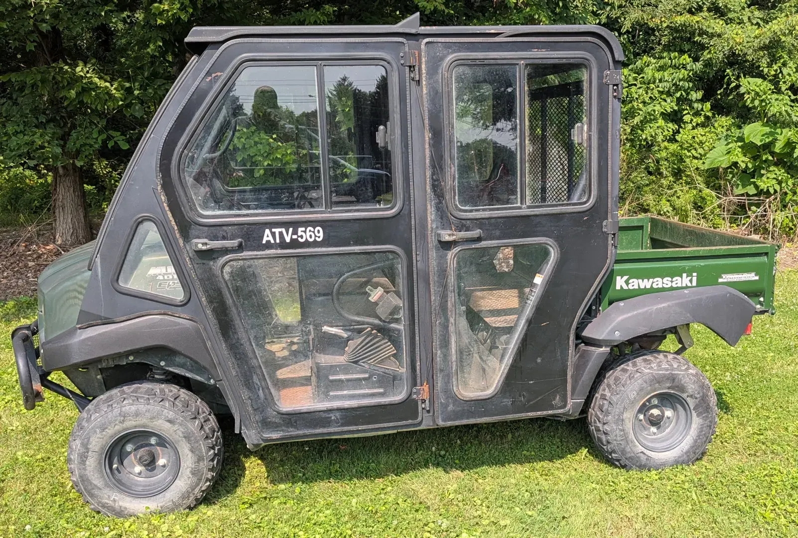 Kawasaki Mule 4010 Equipment Image0