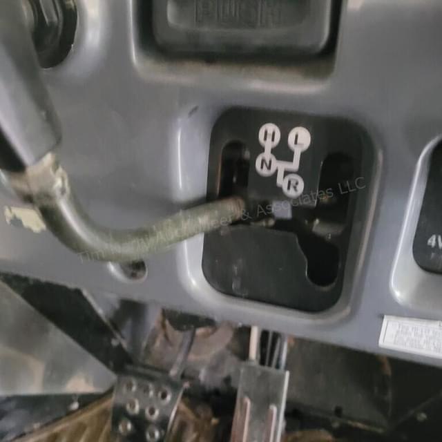 Image of Kawasaki Mule equipment image 1