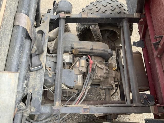 Image of Kawasaki Mule 550 equipment image 3
